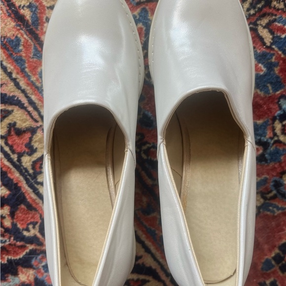 Chunky Platform Slip On Shoes! Shiny White. Size 39 - Picture 3 of 10